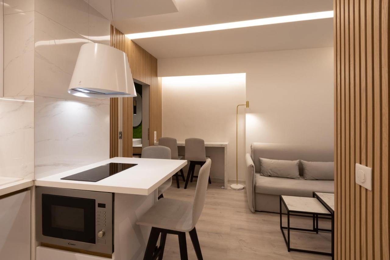 Incanto Boutique Suites - Mets เอเธนส์ ภายนอก รูปภาพ
