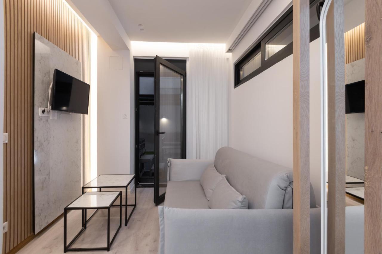 Incanto Boutique Suites - Mets เอเธนส์ ภายนอก รูปภาพ